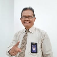 Dr. Tri Rijanto, M.Pd., M.T.